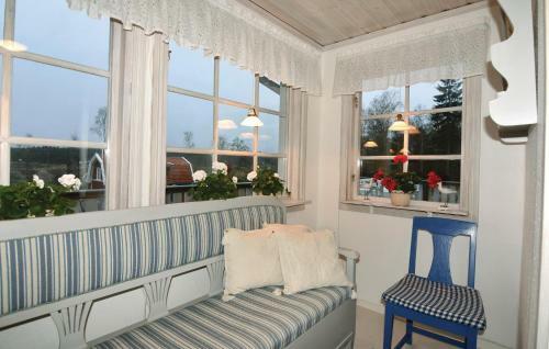Holiday Home Hen�n With A Fireplace 04
