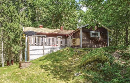 Three-bedroom Holiday Home In Hallaryd