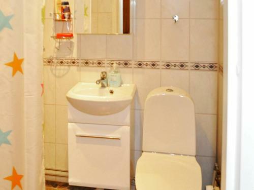 Holiday Home H�ljes