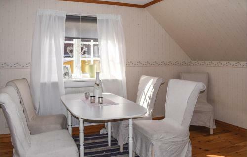 One-bedroom Holiday Home In Hogsby