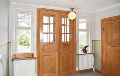 Three-bedroom Holiday Home In Lekeryd