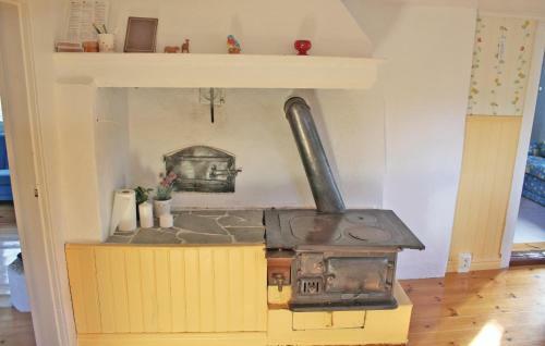 Three-bedroom Holiday Home In Kristdala