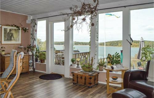 Three-bedroom Holiday Home In Norrtalje