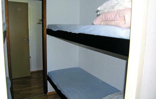 Holiday Home N�glinge R�dala H-950