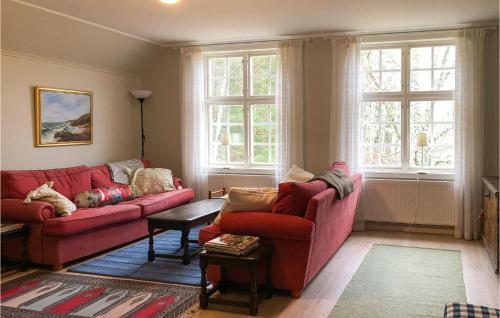 Three-bedroom Holiday Home In Mantorp