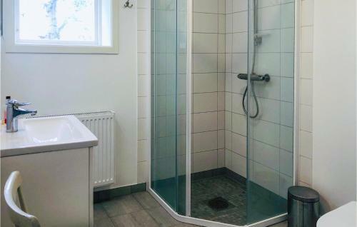 Three-bedroom Holiday Home In Mantorp