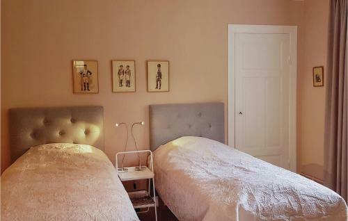 Three-bedroom Holiday Home In Mantorp