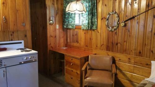 Lodge Hidden Rest Cabins