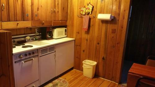 Lodge Hidden Rest Cabins