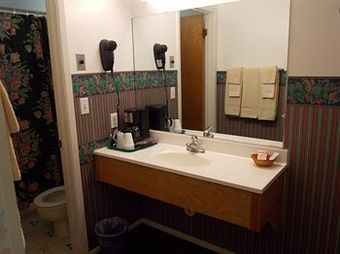Motel Executive Inn And Suites
