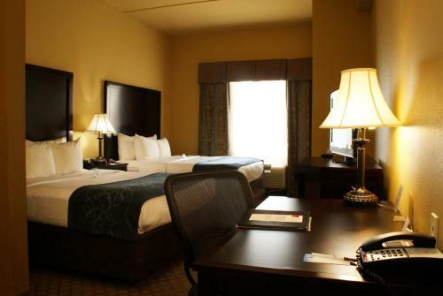 Hotel Comfort Suites Frisco