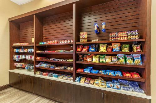 Hotel Comfort Suites Frisco