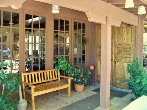 Kelly Place Bed & Breakfast