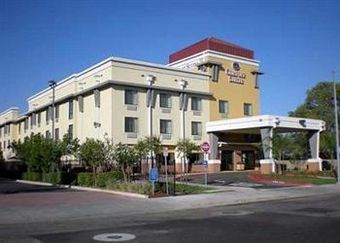 Hotel Comfort Suites Vacaville