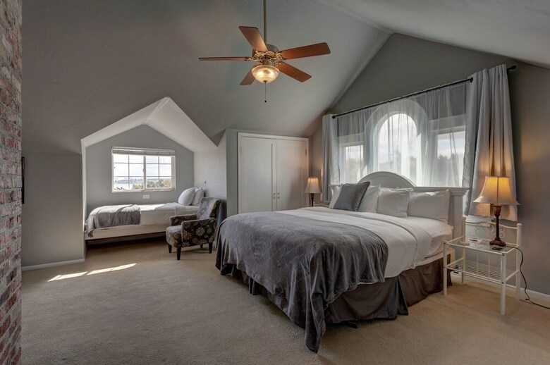 Bed & Breakfast Nantucket Inn