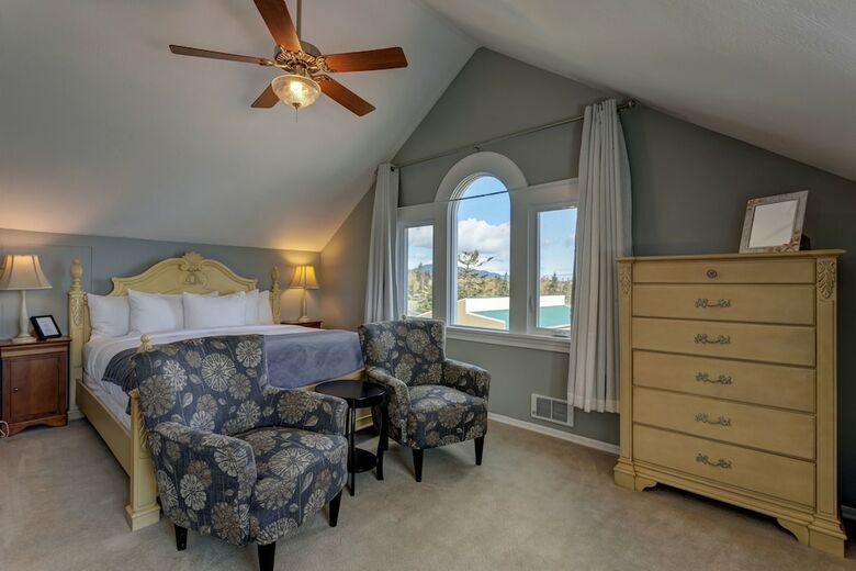 Bed & Breakfast Nantucket Inn