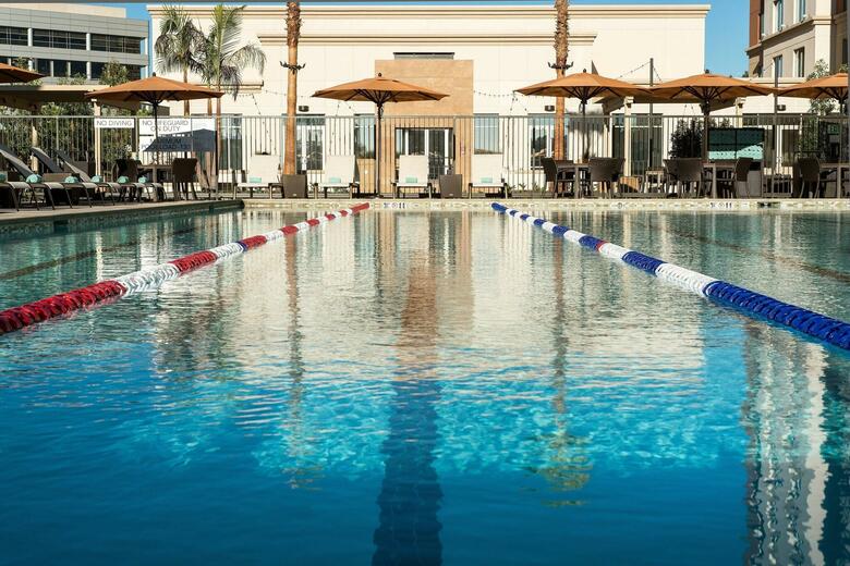 Hotel Courtyard By Marriott Irvine Spectrum