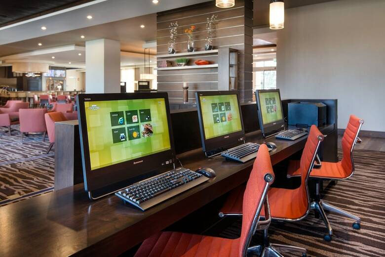 Hotel Courtyard By Marriott Irvine Spectrum