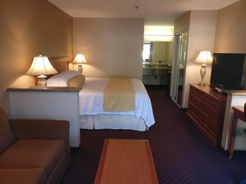 Motel Burbank Inn And Suites