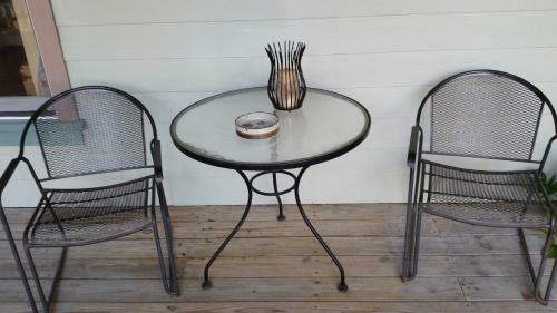 Longboard Inn Bed And Breakfast