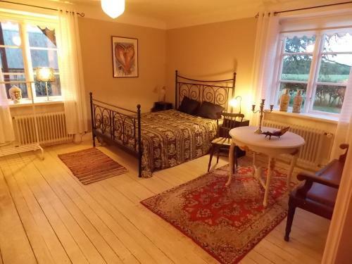 Hostal The Garden Hill Hotel