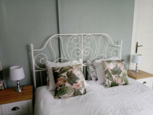 Hostal The Garden Hill Hotel