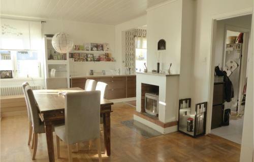 Three-bedroom Holiday Home In Vagnharad