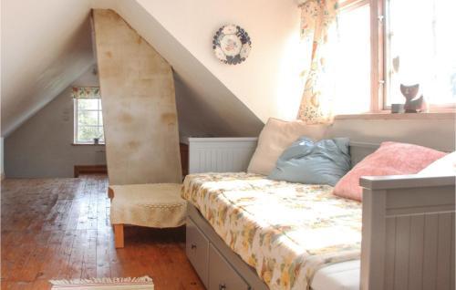 Three-bedroom Holiday Home In Borrby