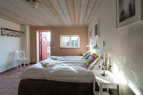 Kvinnab�ske Krog & Hotel