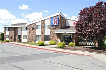 Motel 6 Spokane East