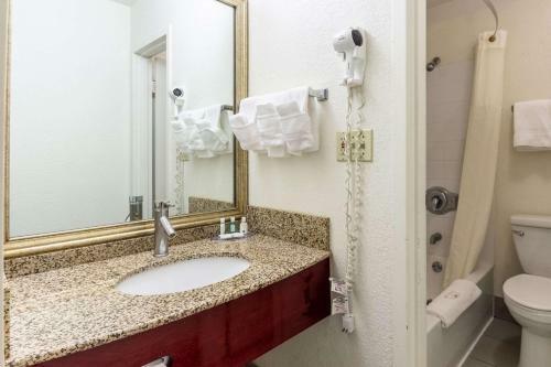 Hotel Quality Inn Brookfield