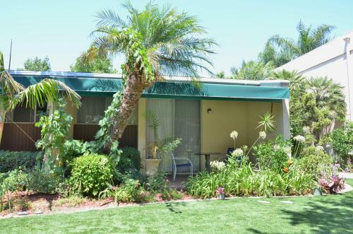 Hotel Pacific Garden