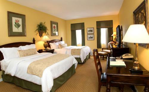 Hotel Nassau Inn