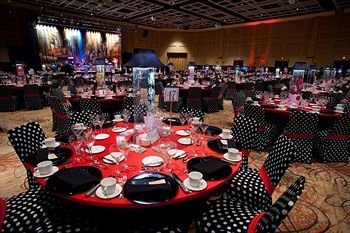 Waterfront Place Hotel