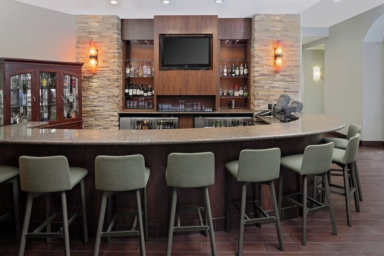 Hotel Courtyard Houma