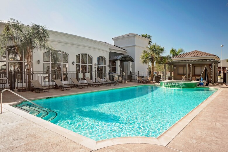 Hotel Courtyard Houma