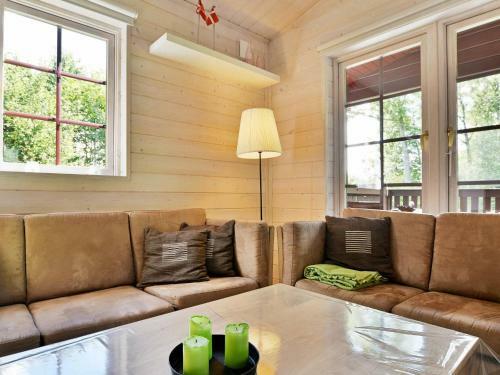 Three-bedroom Holiday Home In H�stveda