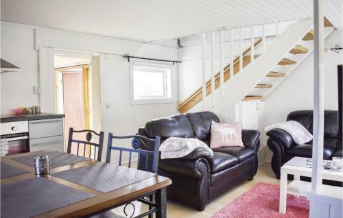 Two-bedroom Holiday Home In Jamjo