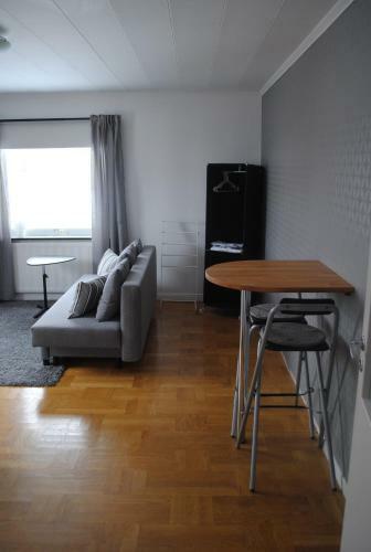 Vintergatans Bakficka Homestay