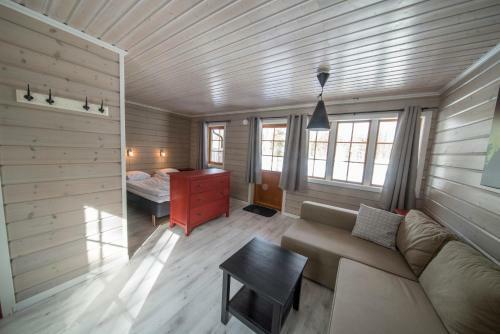 Hotel Pinetree Lodge
