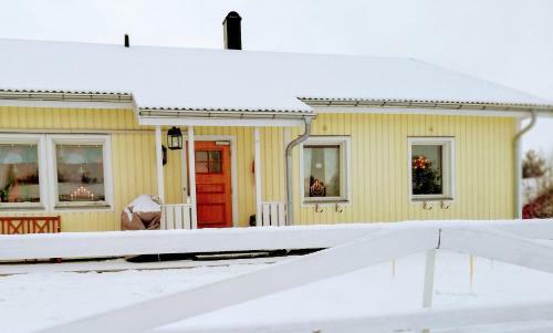 Bed & Breakfast Arctic Light Holiday House