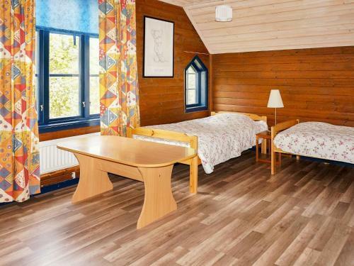Holiday Home �rsj�