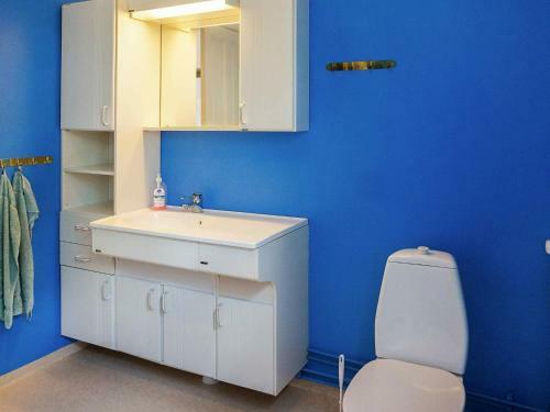 Holiday Home �rsj�