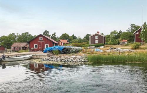 Four-bedroom Holiday Home In Figeholm