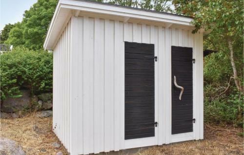 Four-bedroom Holiday Home In Figeholm