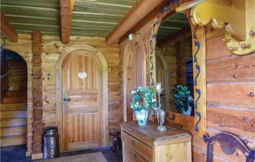 Four-bedroom Holiday Home In Nol