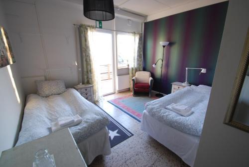 Bj�rnlokan Bed & Breakfast
