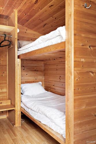 First Camp M�lle-h�gan�s