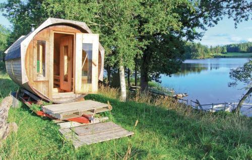 Two-bedroom Apartment In Malmkoping