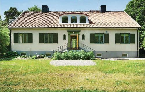 Five-bedroom Holiday Home In Romakloster